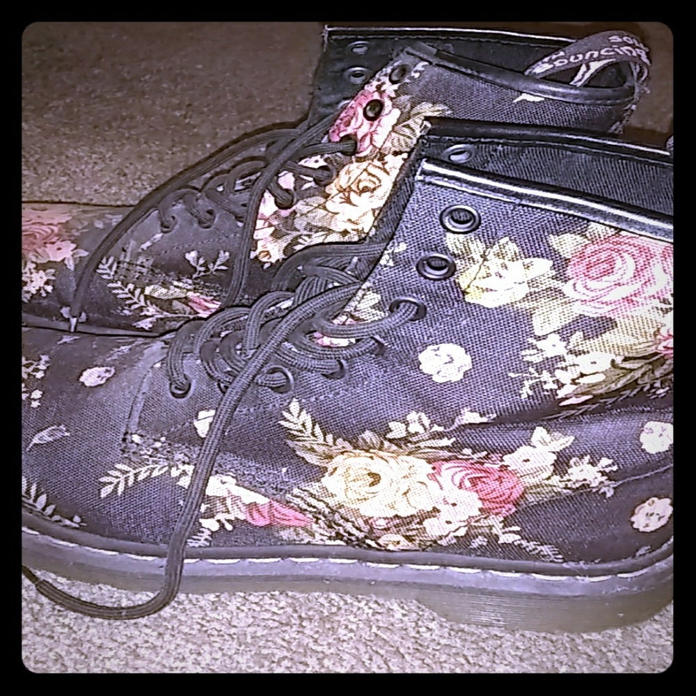 Dr. martens
